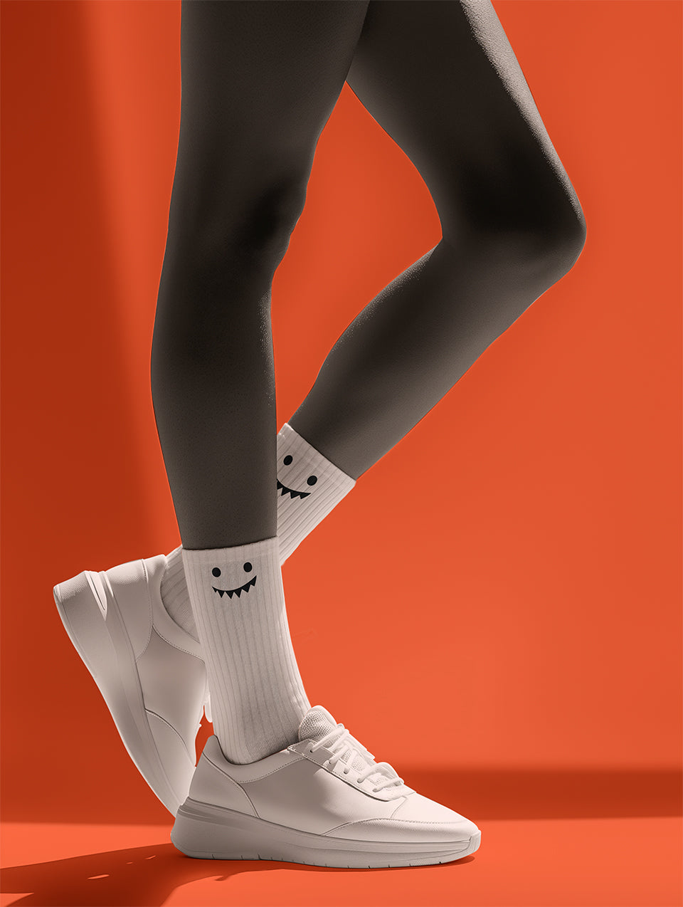 E-XHALE Socks: Ghost - Crew Length