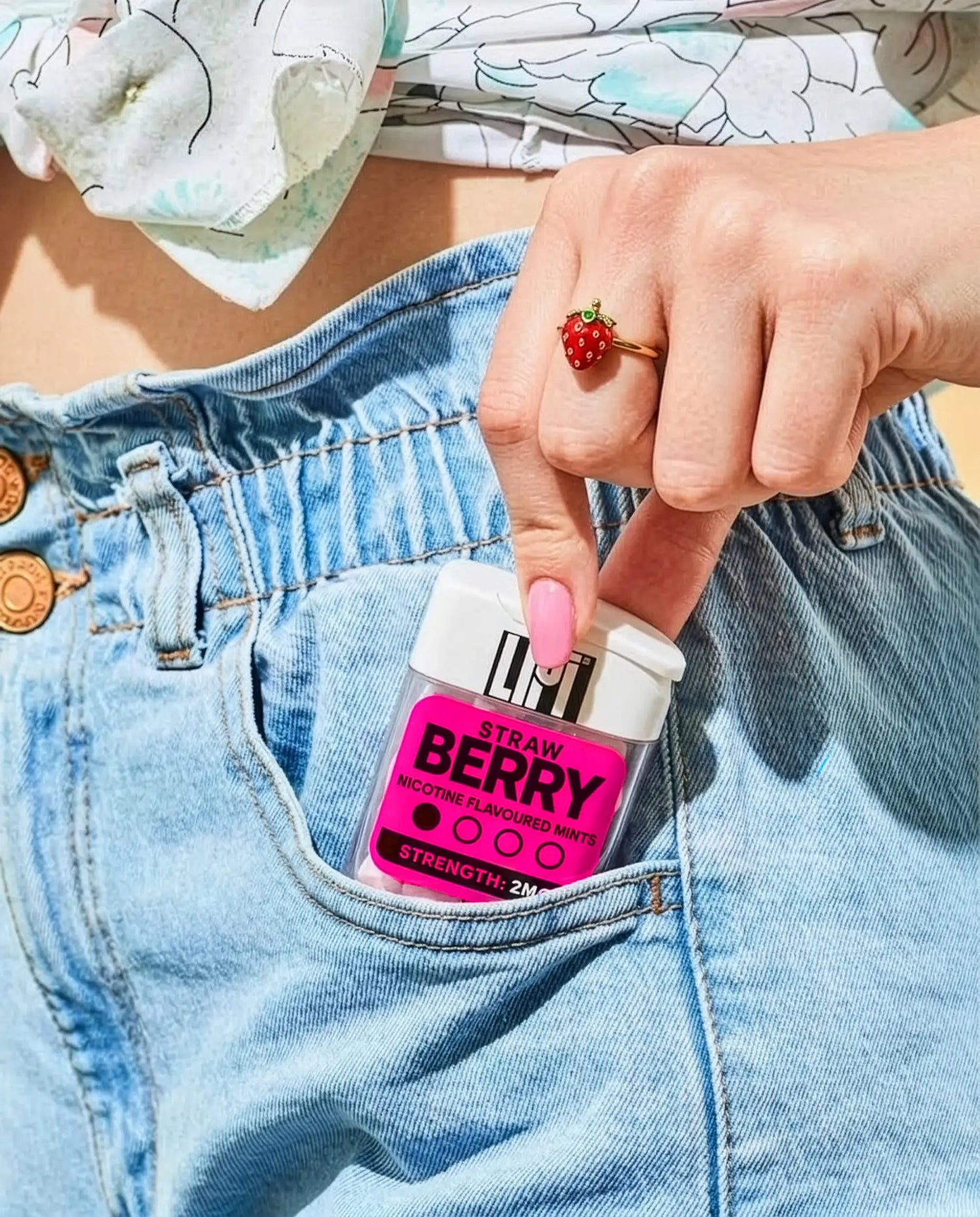 Nicotine Flavoured Mints Singles - Fresh Alternatives | E-XHALE